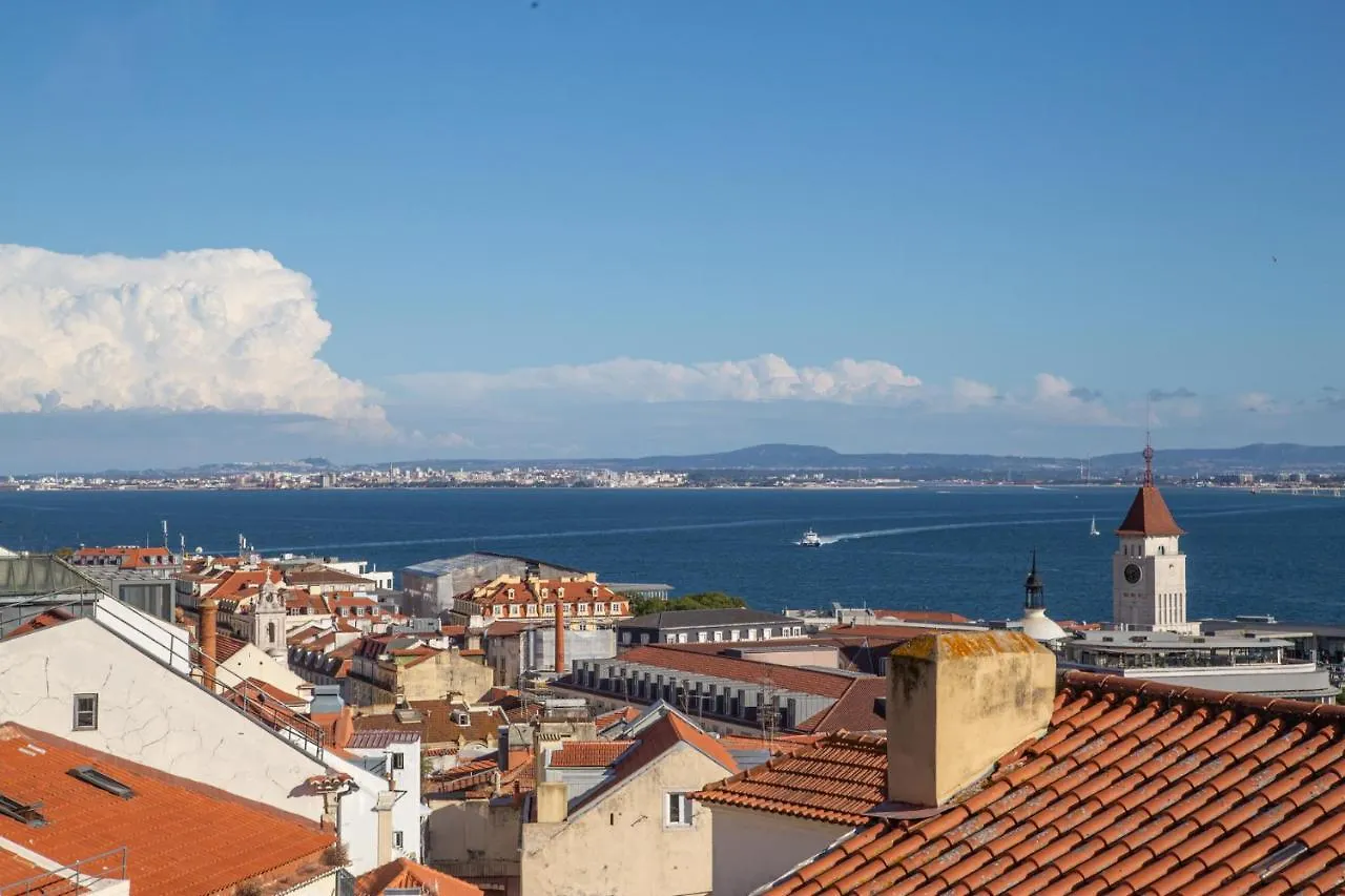 Villa Joivy Big 6Br House With Terrace In Santa Catarina Lisboa 0*,